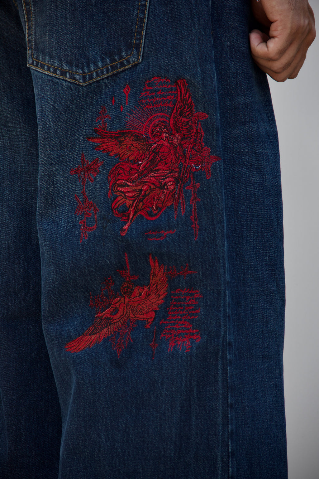 DARK BLUE ICARUS