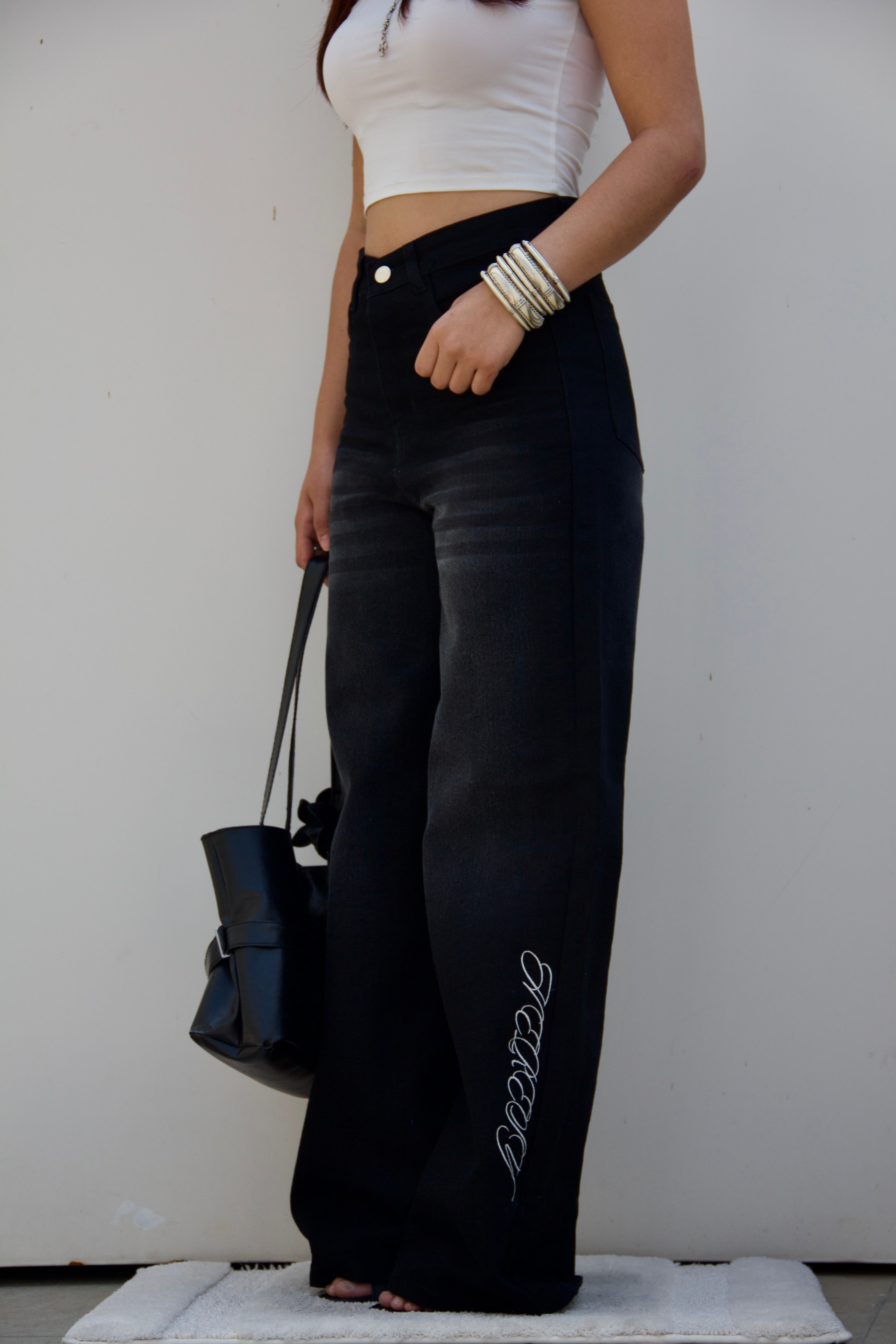 BLACK ASH